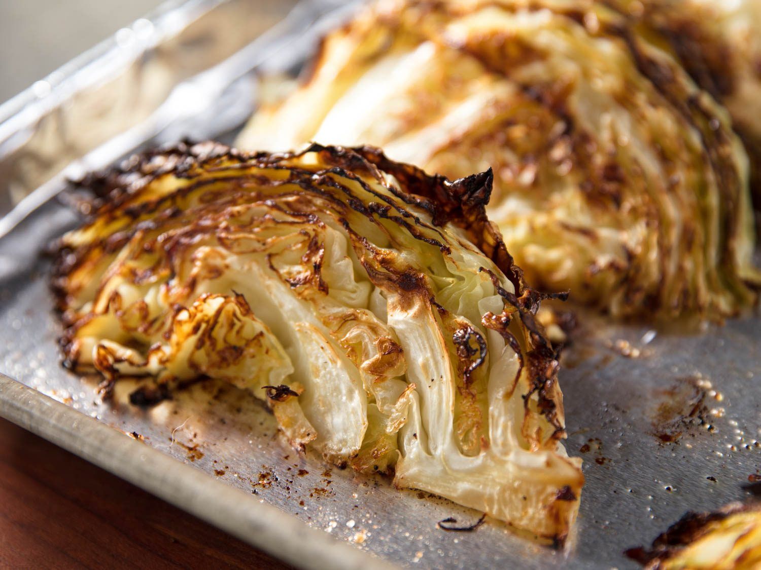 People Should Try This Amazing and Easy Recipe for Caramelized Cabbage