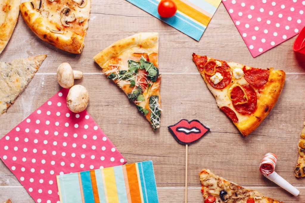 Tips for Throwing the Ultimate Stylish Pizza Party